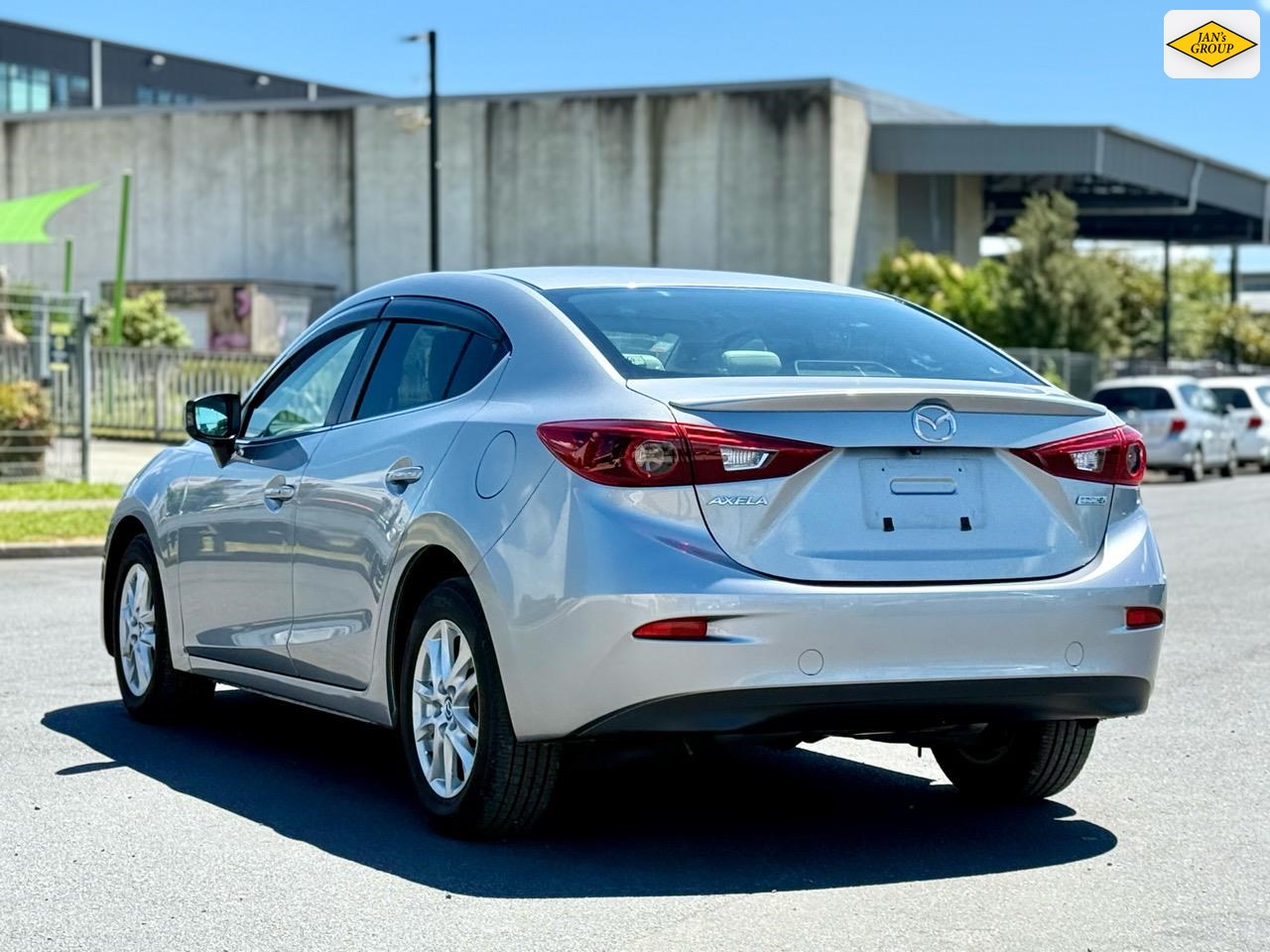 2013 Mazda Axela