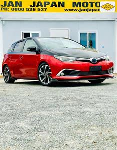 2016 Toyota Auris - Thumbnail