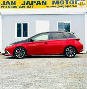 2016 Toyota Auris - Thumbnail