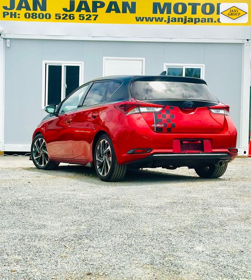 2016 Toyota Auris