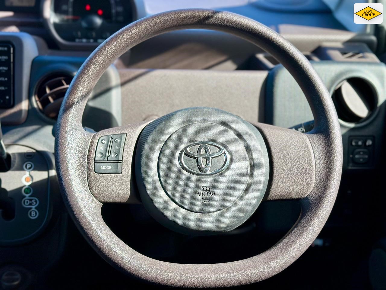 2014 Toyota Spade