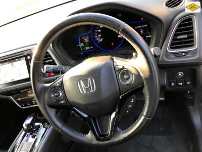 2014 Honda Vezel - Thumbnail