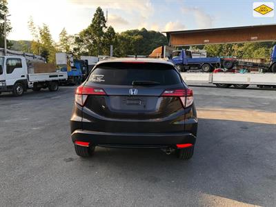 2014 Honda Vezel - Thumbnail