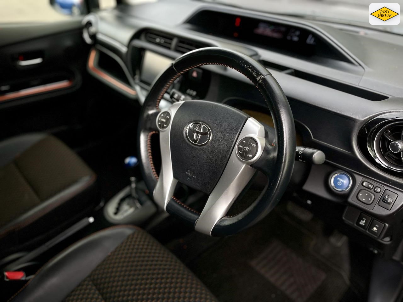 2015 Toyota Aqua