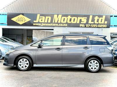 2013 Toyota Wish - Thumbnail