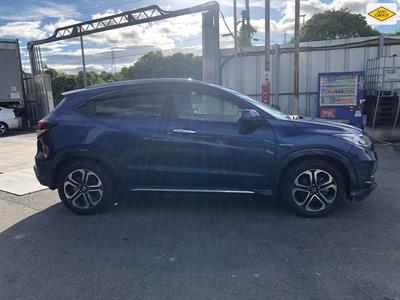 2016 Honda Vezel - Thumbnail