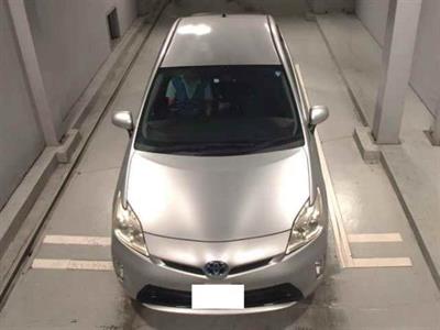 2013 Toyota Prius - Thumbnail