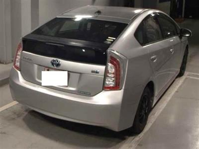 2013 Toyota Prius - Thumbnail