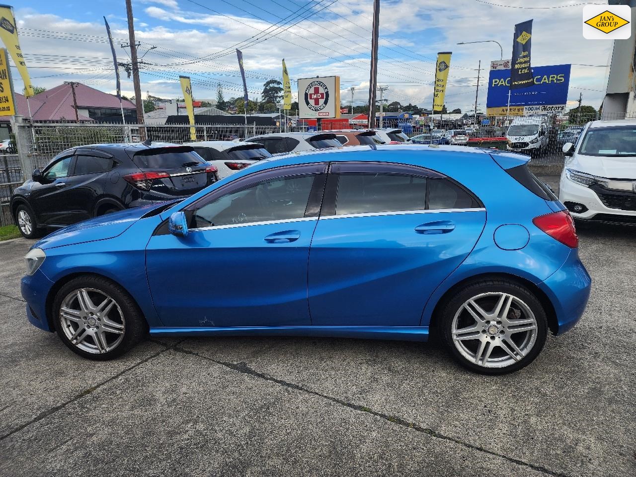 2013 Mercedes-Benz A 180