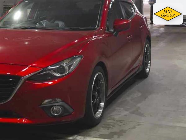 2014 Mazda Axela