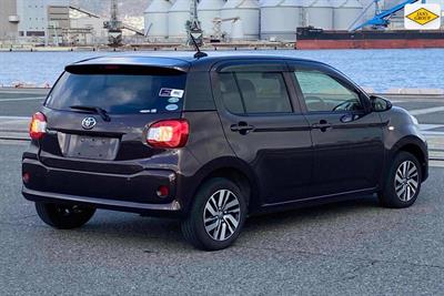 2016 Toyota Passo - Thumbnail