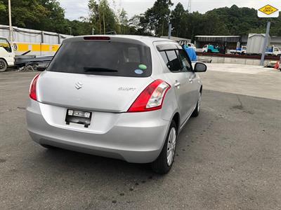 2014 Suzuki Swift - Thumbnail