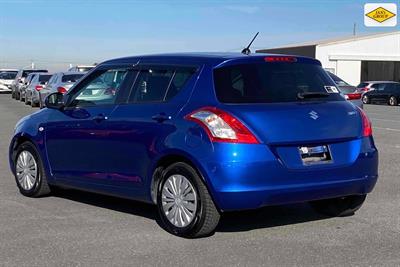 2015 Suzuki Swift - Thumbnail