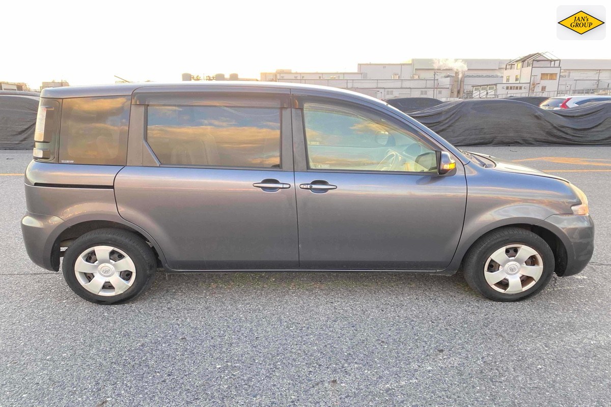 2014 Toyota Sienta