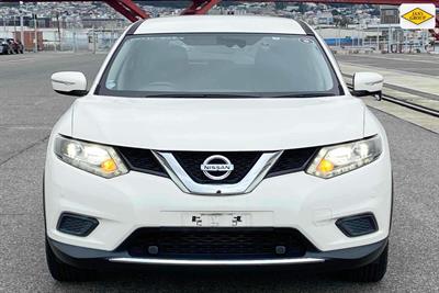 2015 Nissan X-Trail - Thumbnail