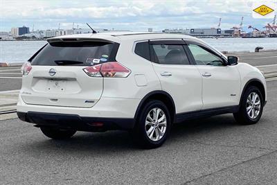 2015 Nissan X-Trail - Thumbnail