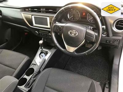 2014 Toyota Auris - Thumbnail