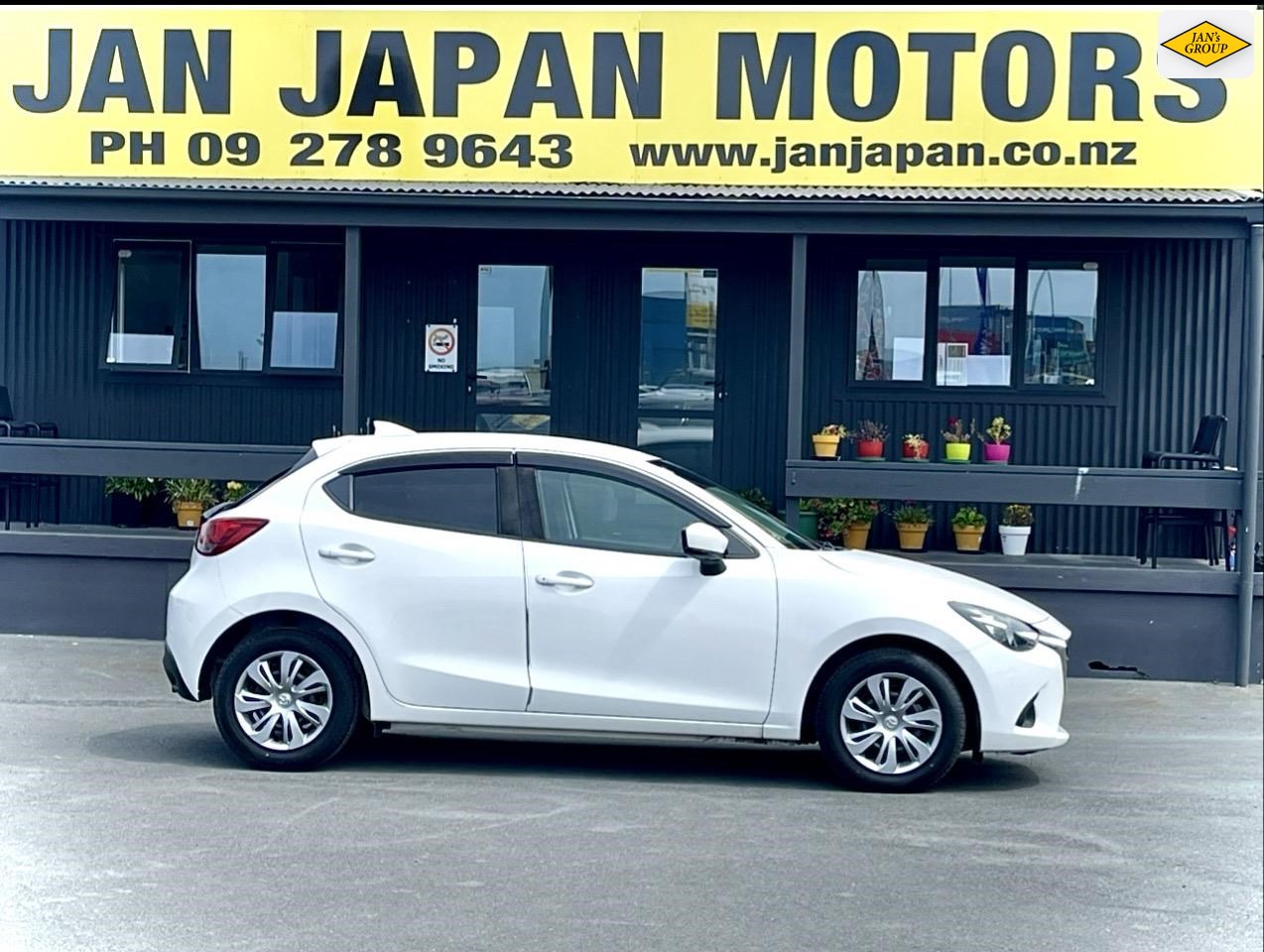 2019 Mazda Demio