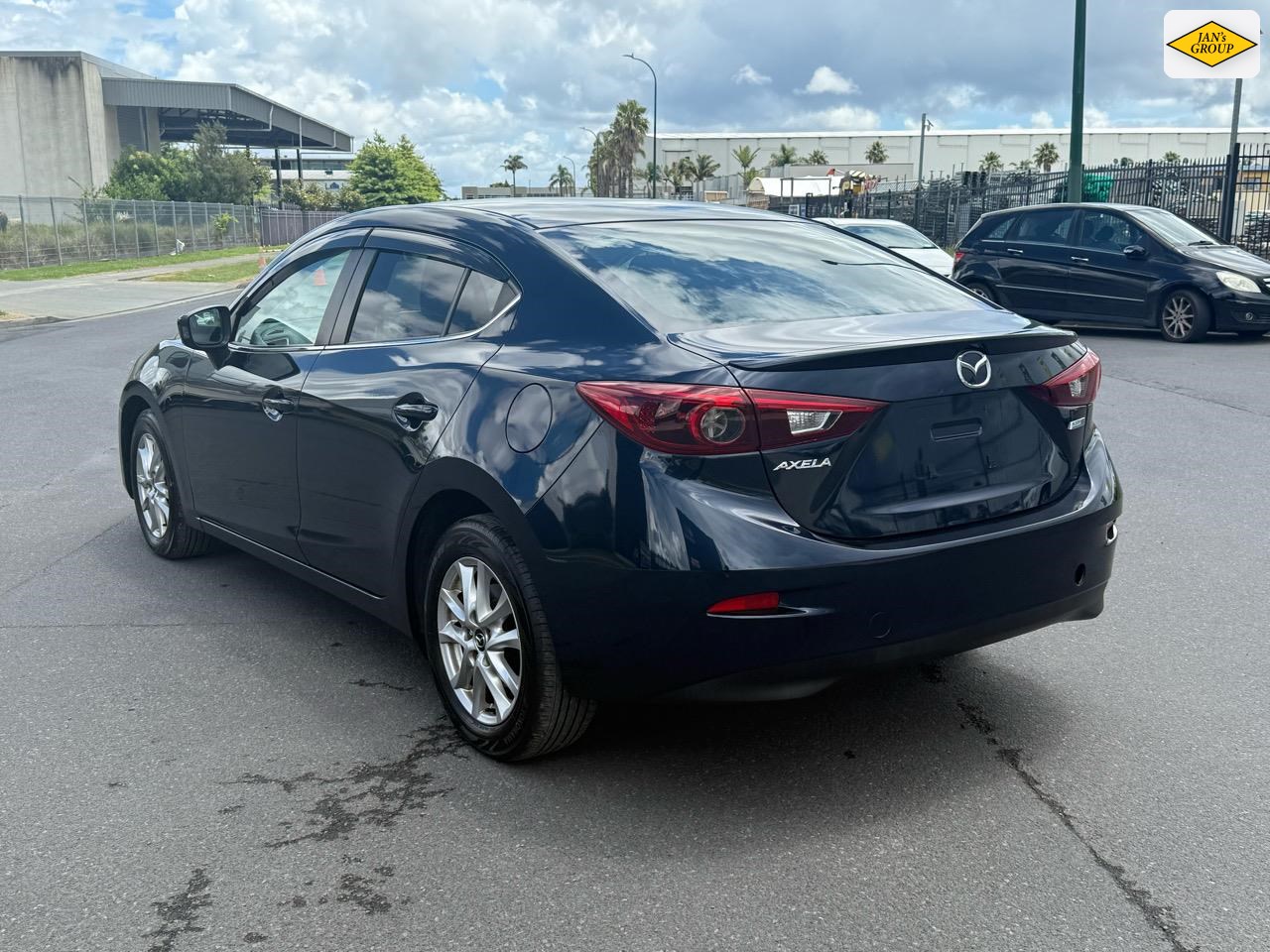 2014 Mazda Axela