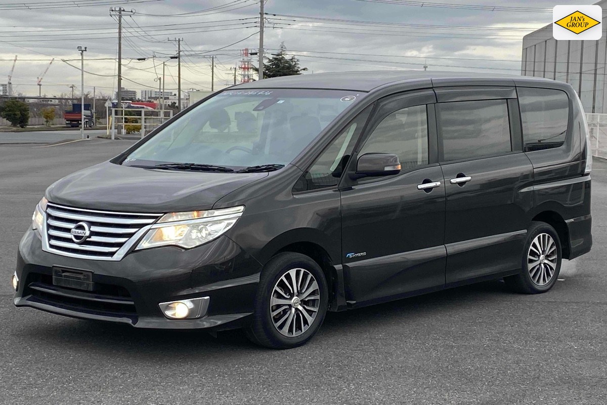 2015 Nissan Serena