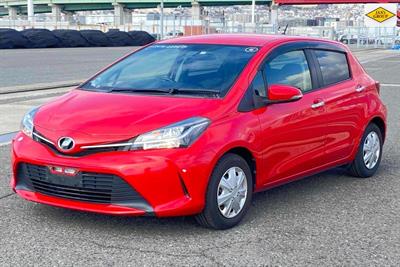 2016 Toyota Vitz - Thumbnail