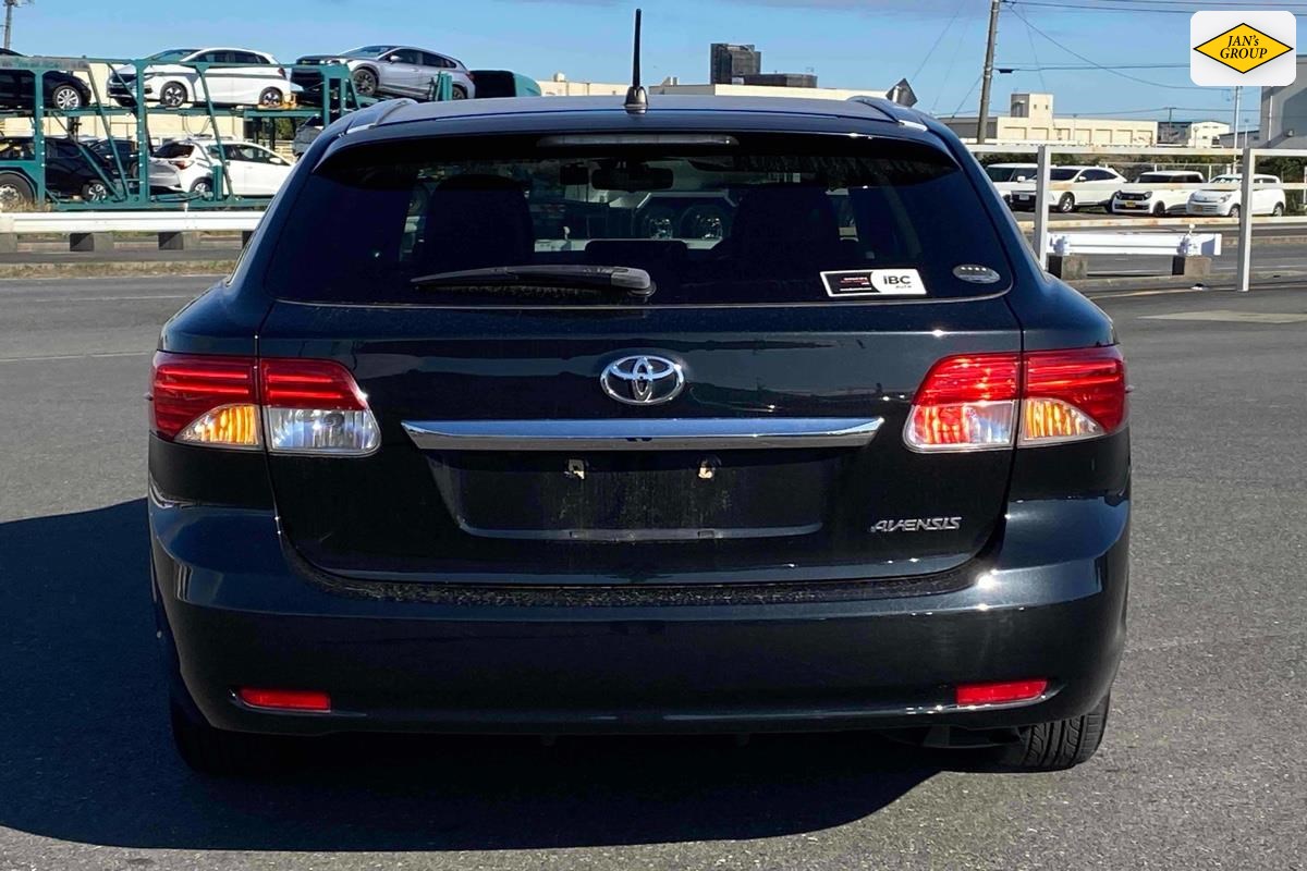 2015 Toyota Avensis