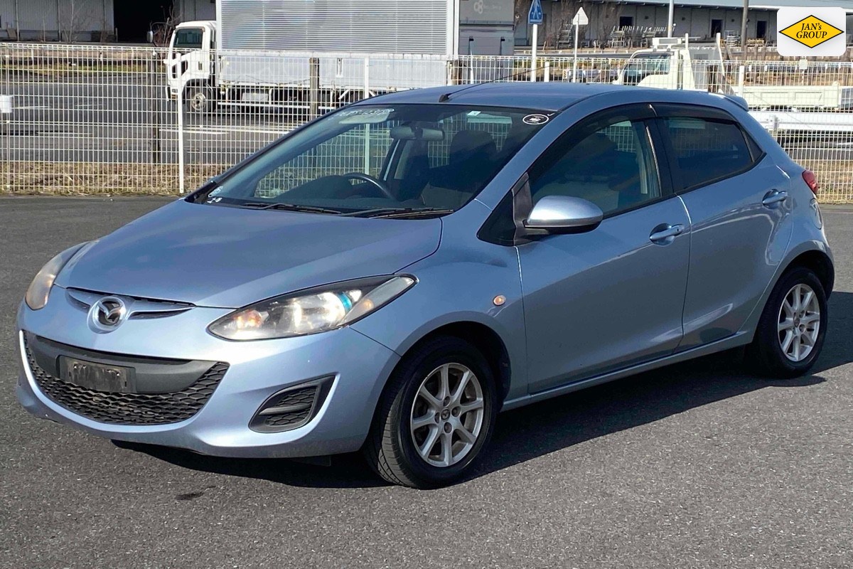 2012 Mazda Demio