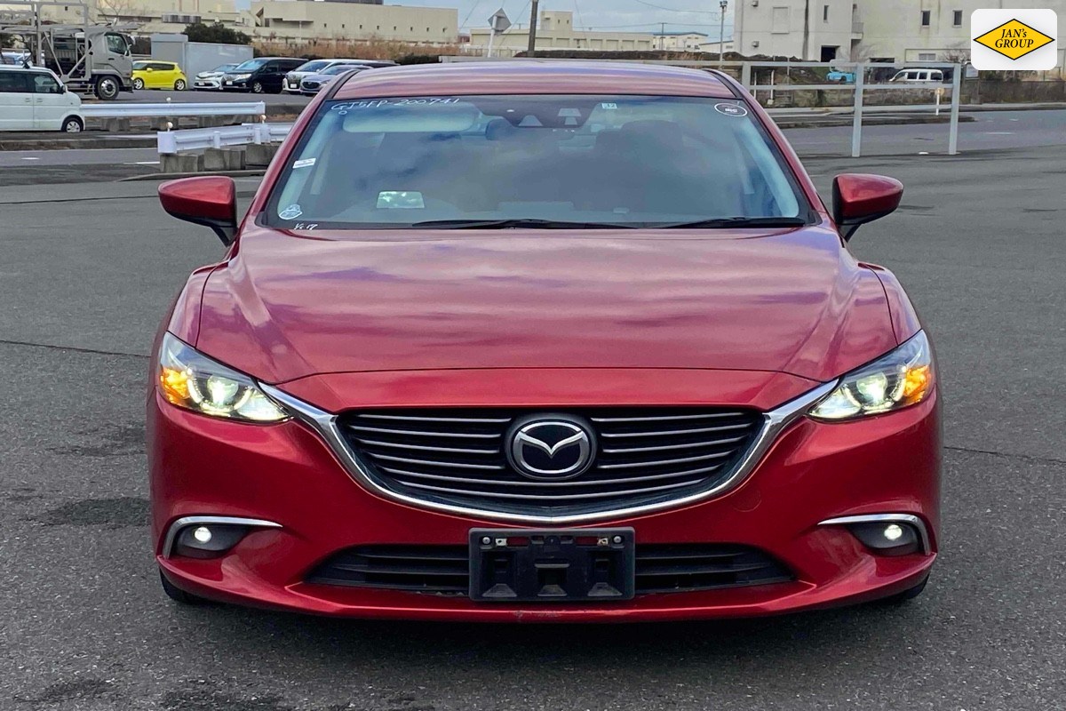 2015 Mazda Atenza