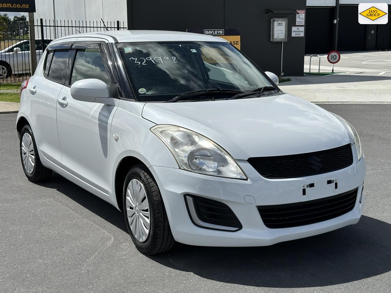 2014 Suzuki Swift