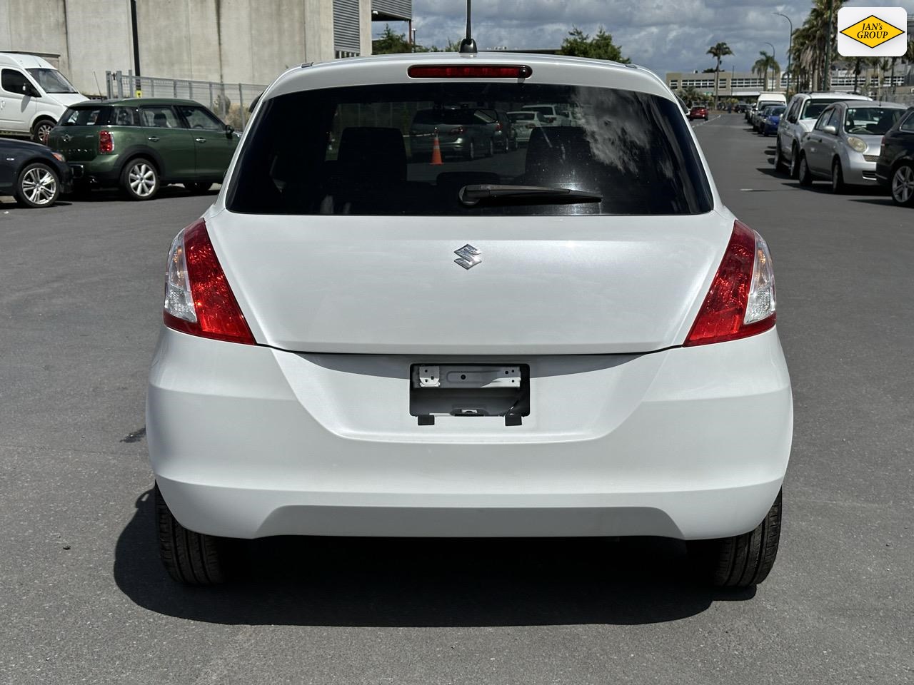 2014 Suzuki Swift