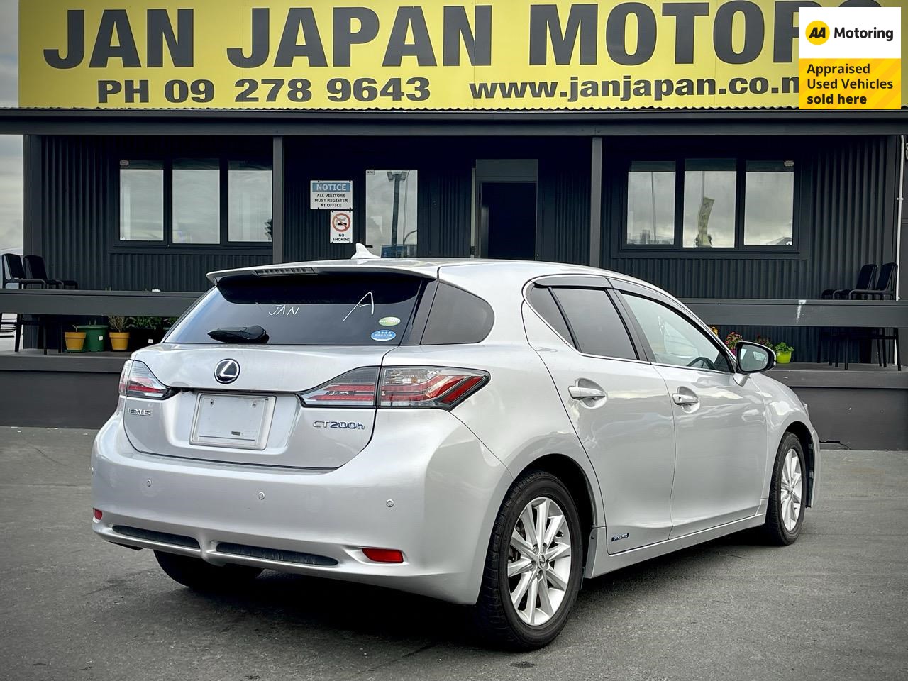 2011 Lexus CT 200H