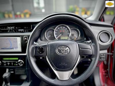 2013 Toyota Auris - Thumbnail