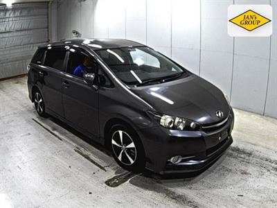 2013 Toyota Wish - Thumbnail