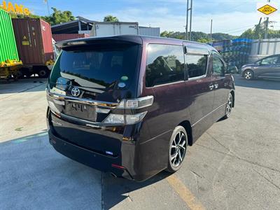 2013 Toyota Vellfire - Thumbnail