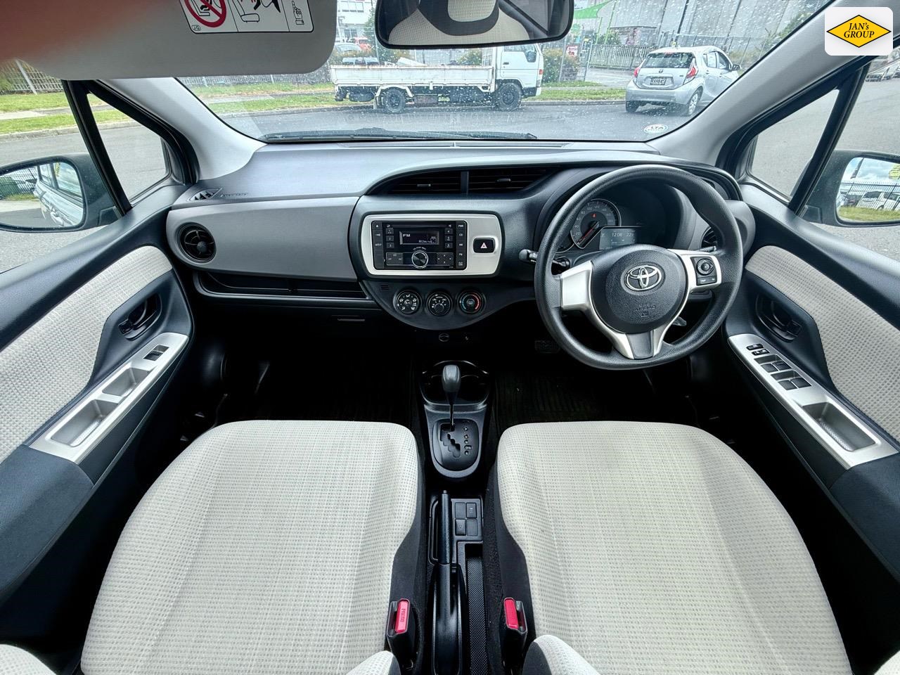 2015 Toyota Vitz