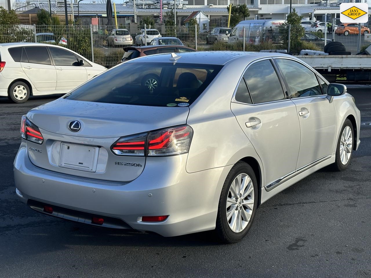 2013 Lexus HS250H