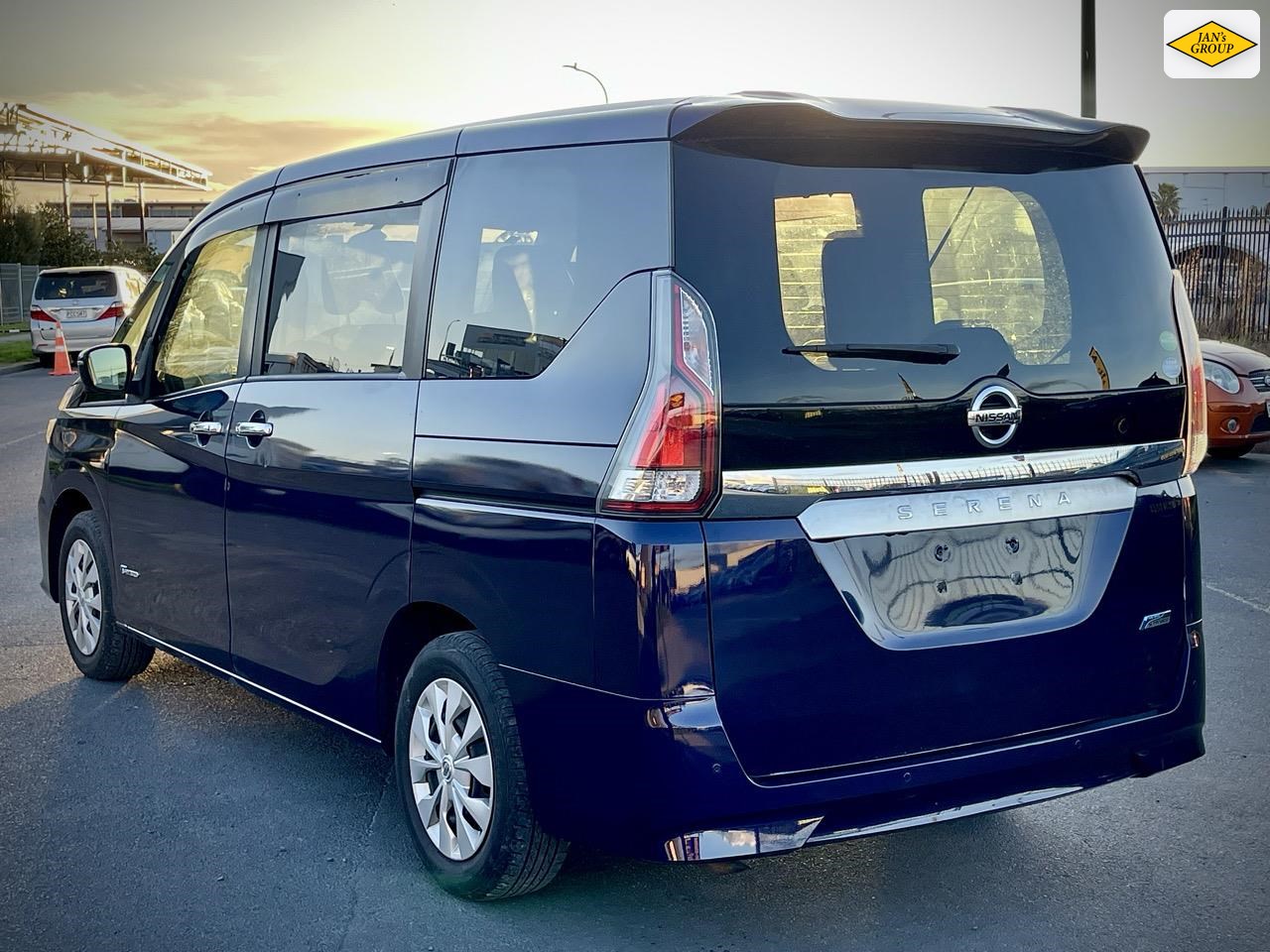 2018 Nissan Serena