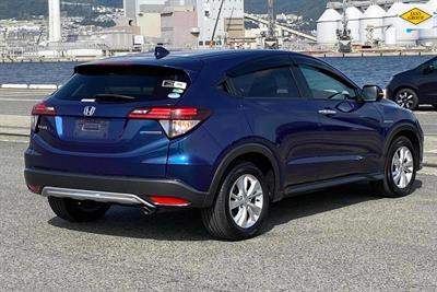 2016 Honda Vezel - Thumbnail