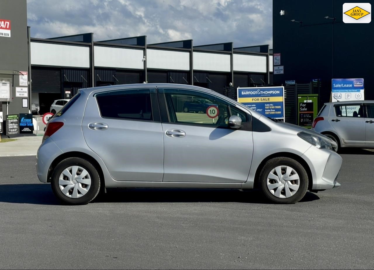 2015 Toyota Vitz