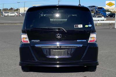 2012 Honda Freed - Thumbnail