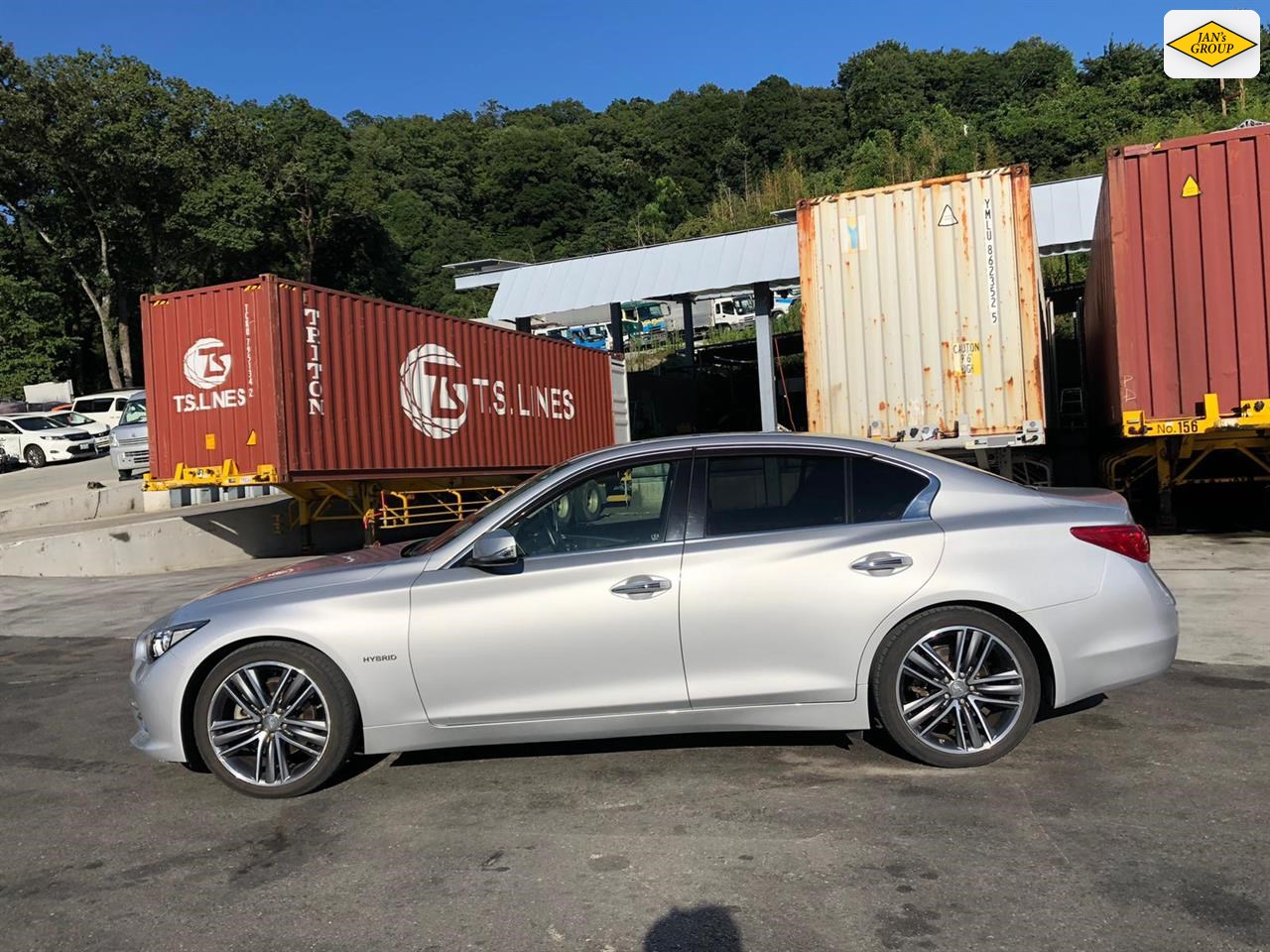 2014 Nissan Skyline