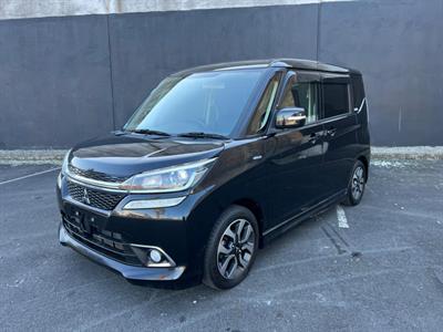 2016 Mitsubishi Delica - Thumbnail