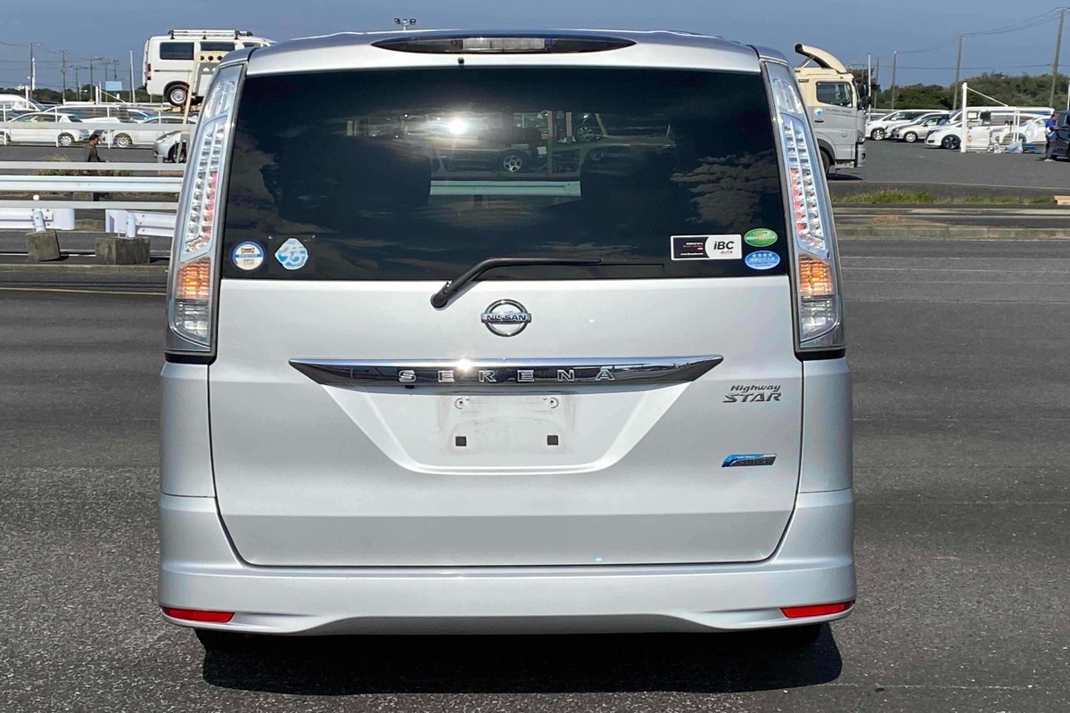 2013 Nissan Serena