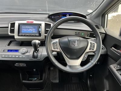 2015 Honda Freed - Thumbnail