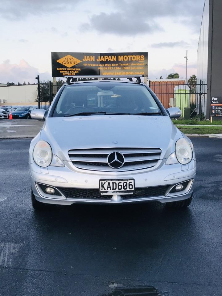 2006 Mercedes-Benz R350