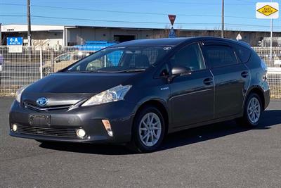 2013 Toyota Prius - Thumbnail