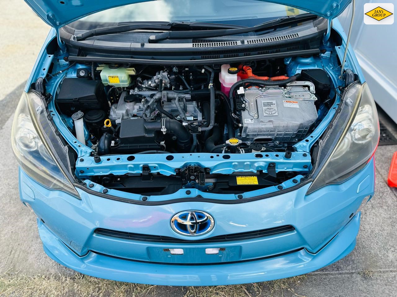 2013 Toyota Aqua