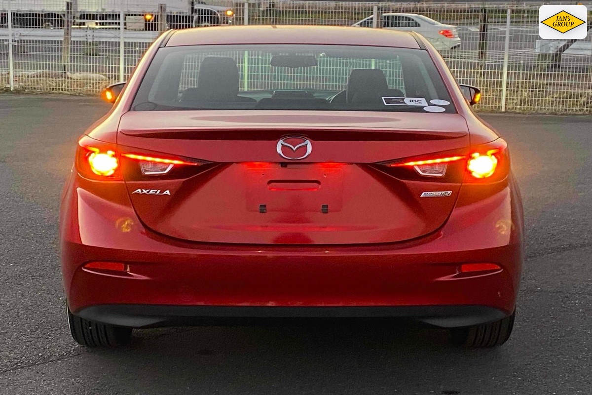 2014 Mazda Axela