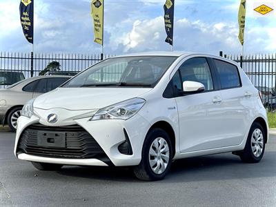 2019 Toyota Vitz - Thumbnail