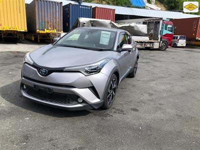 2017 Toyota C-HR - Thumbnail